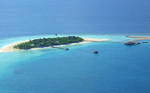 Dhoni Island