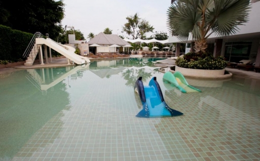 D-Beach Pattaya Discovery Beach Hotel