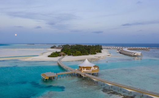 Cinnamon Hakuraa Huraa Maldives