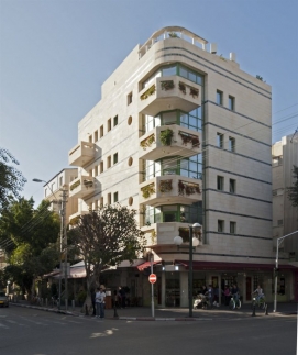 Dizengoff Suites