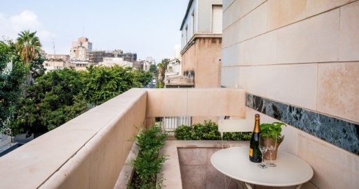 Dizengoff Suites