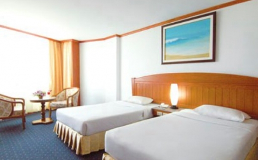 Jomtien Holiday Hotel