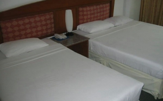 Jomtien Holiday Hotel