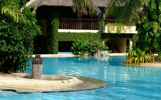 Bluewater Maribago Bech Resort