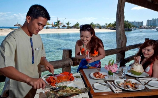 Bluewater Maribago Bech Resort