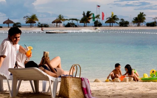 Bluewater Maribago Bech Resort