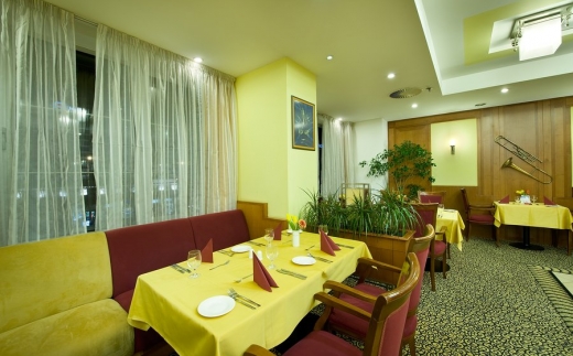 Ramada Prague City Hotel