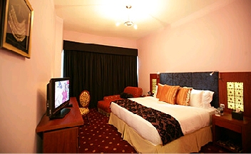 Tamani Marina Hotel Apart