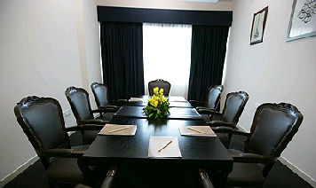 Tamani Marina Hotel Apart