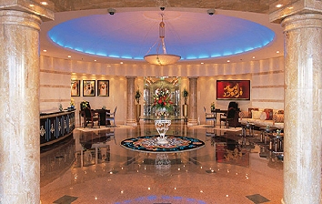 Tamani Marina Hotel Apart
