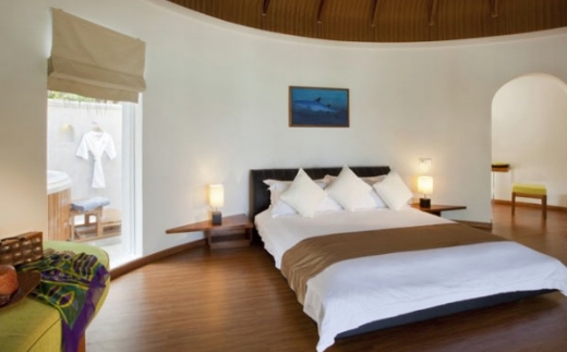 Kuramathi Island Resort