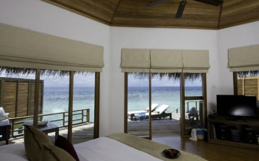 Kuramathi Island Resort