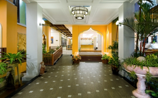 Aiyara Palace Hotel