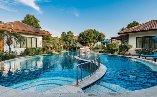 Pinnacle Grand Jomitien Resort & Spa