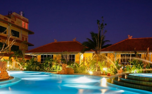 Aochalong Villa Resort & Spa