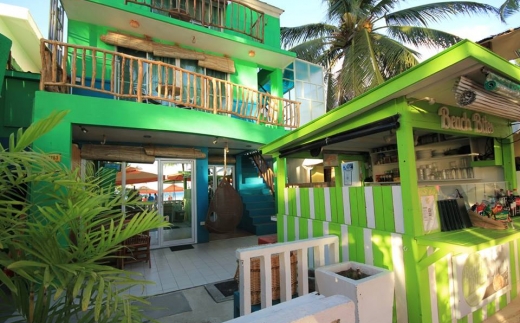 Bluewaves Beach House Resort