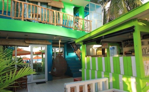 Bluewaves Beach House Resort