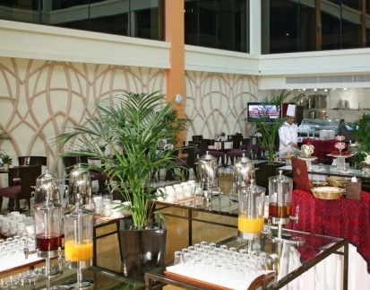 Two Seasons Hotel