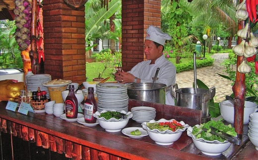 Bon Bien Resort (Four Oceans)