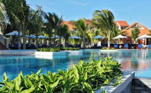 Golden Coast Resort & Spa