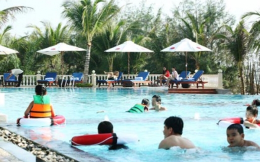 Golden Coast Resort & Spa