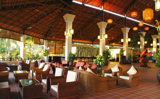 Diamond Bay Resort & Spa