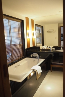 Woodlands Suites Serviced Residences