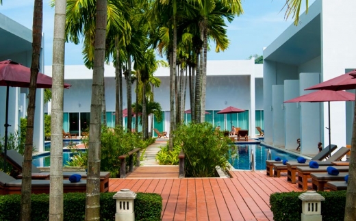 Blu Pine Villa & Pool Access (Ex. Kata Lucky Villa & Pool Access)