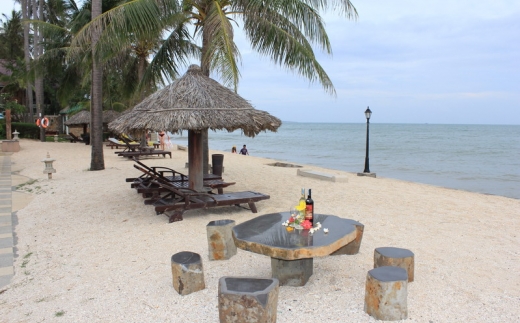 Dynasty Resort