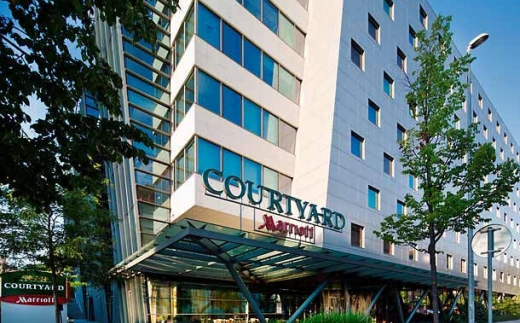 Courtyard By Marriott Prague City