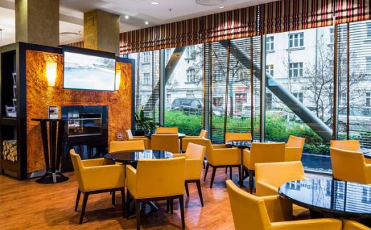 Courtyard By Marriott Prague City