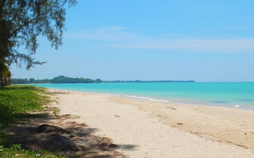 Mai Khao Lak Beach Resort & Spa