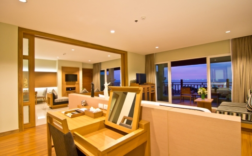 The Heritage Pattaya Beach Resort