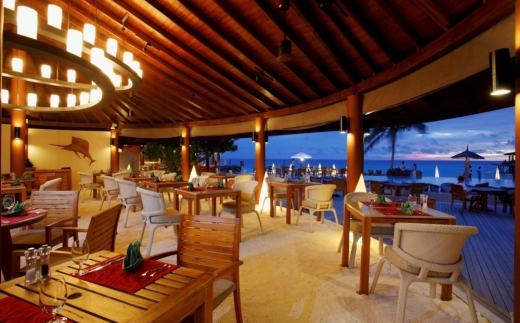 Centara Ras Fushi Resort & Spa