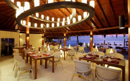 Centara Ras Fushi Resort & Spa