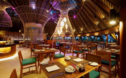 Centara Ras Fushi Resort & Spa