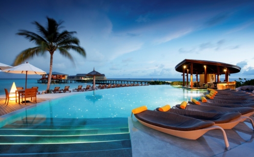 Centara Ras Fushi Resort & Spa