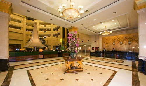 Oriental Riverside Hotel