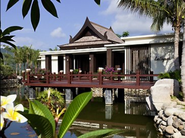 Pullman Yalong Bay Resort & Spa