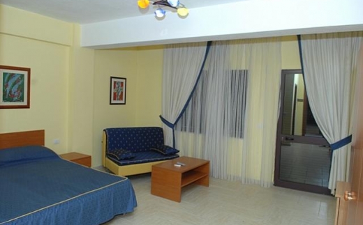 Kolaveri Resort