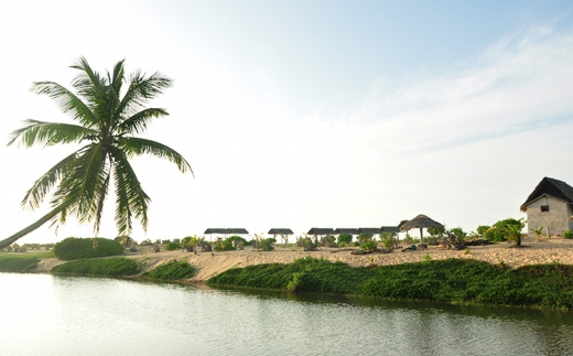 Lagoon Paradise Beach Resort