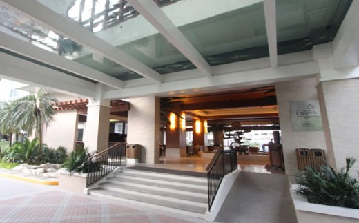 Crown Regency Resort & Convention Center