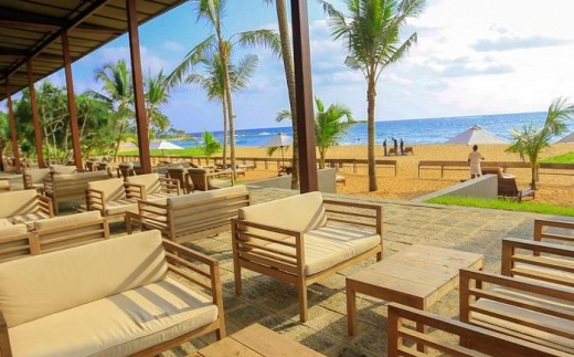 Pandanus Beach Resort & Spa