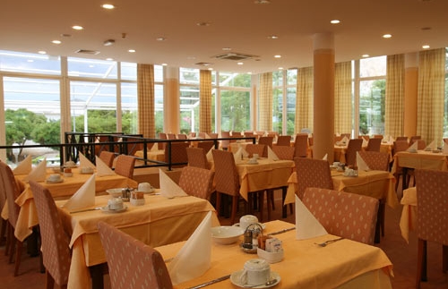 Zvonimir Sunny Hotel By Valamar