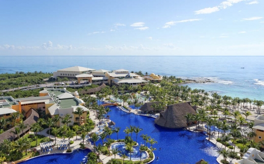 Barcelo Maya Grand Resort