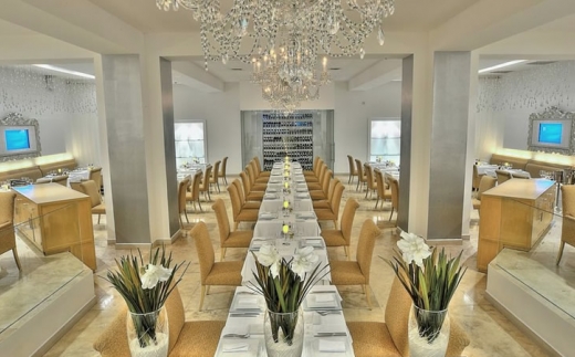 Le Blanc Spa Resort