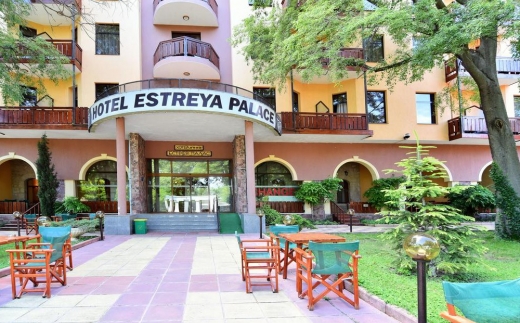 Estreya Palace