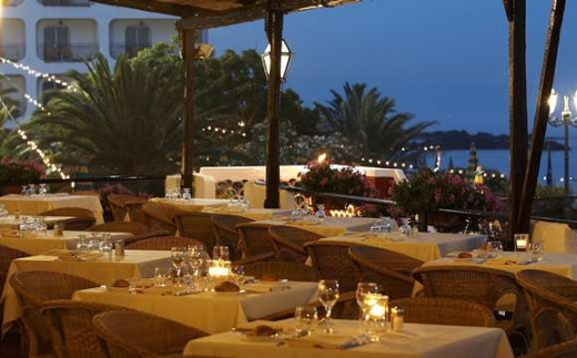 Rg Naxos Hotel