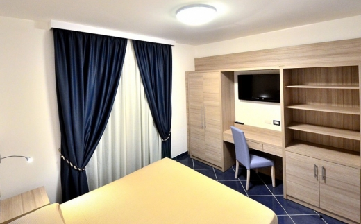 Astro Suite Hotel