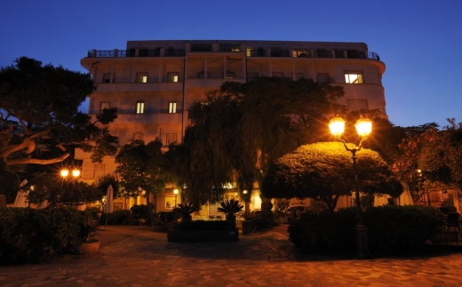 Grand Hotel Mediterranee